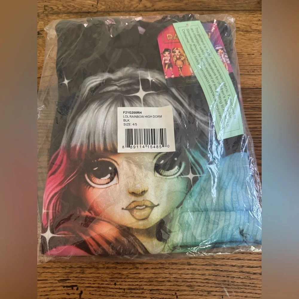 NWOT Rainbow High Girls Dorm Pajama Top in Black with Purple Sleeve & Glitter